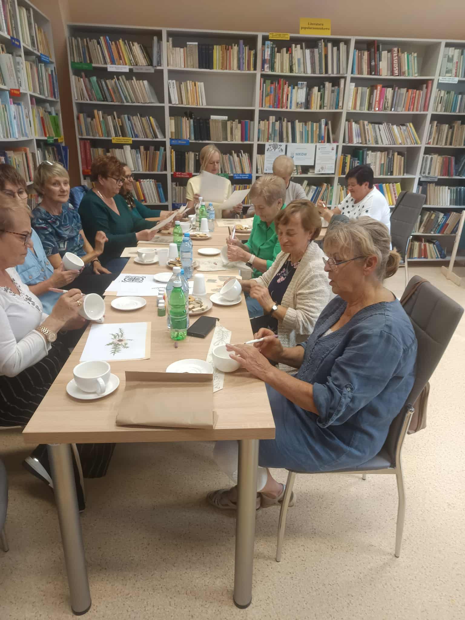 Warsztaty dekorowania zastawy porcelanowej motywami podhalańskiego folkloru